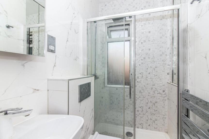Please Cancel Your Bookings London Bagian luar foto